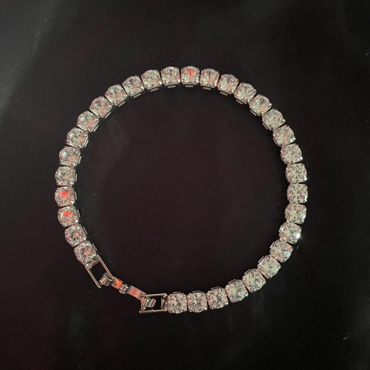 P0 Silver rhinestone bracelet - Image 1