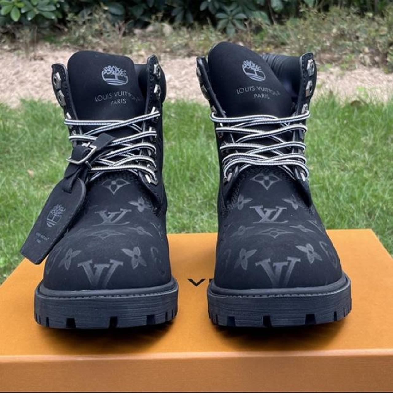 P0 Louis Vuitton Men's Boots - Image 1