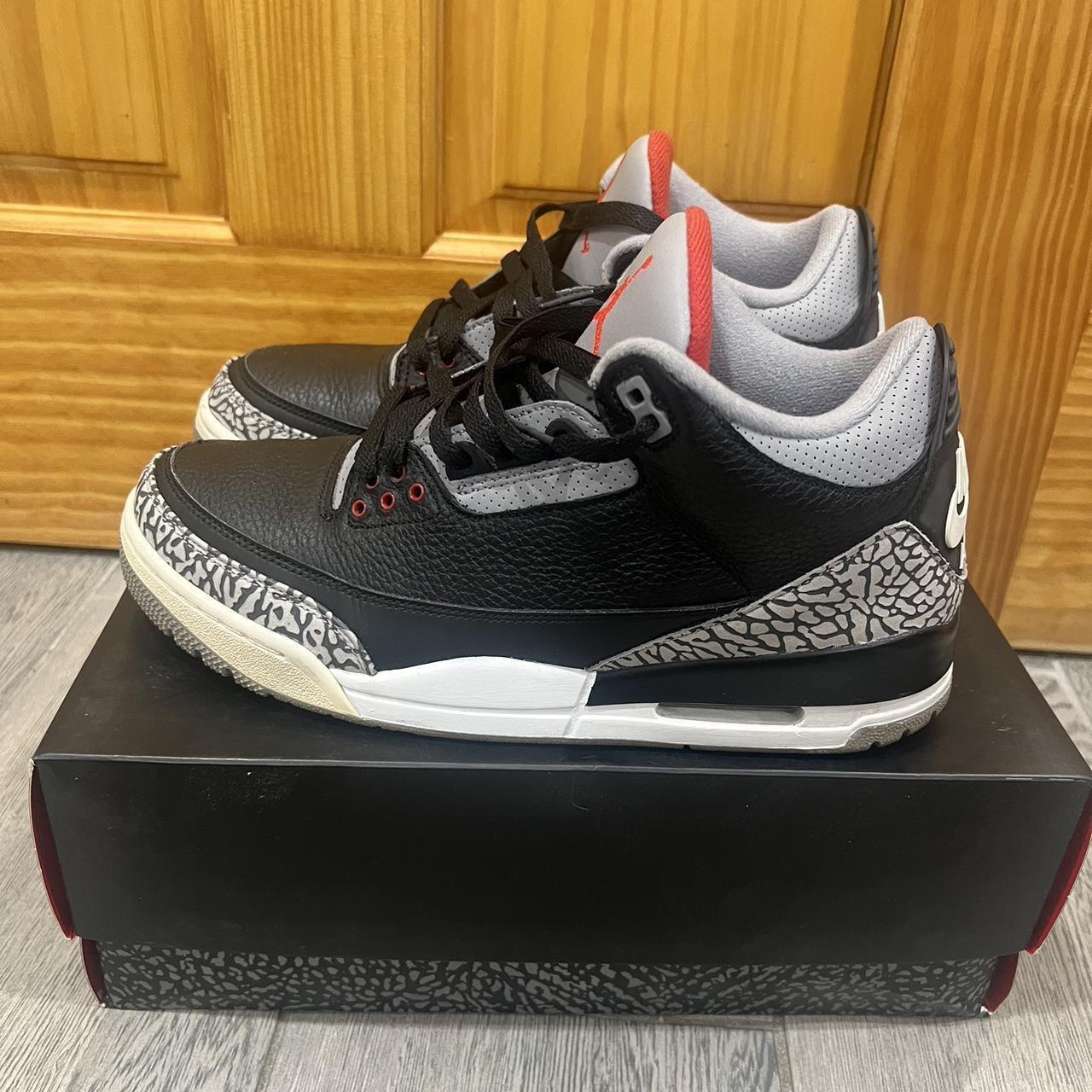 P0 Jordan Men's Black and Grey Trainers - Image 1