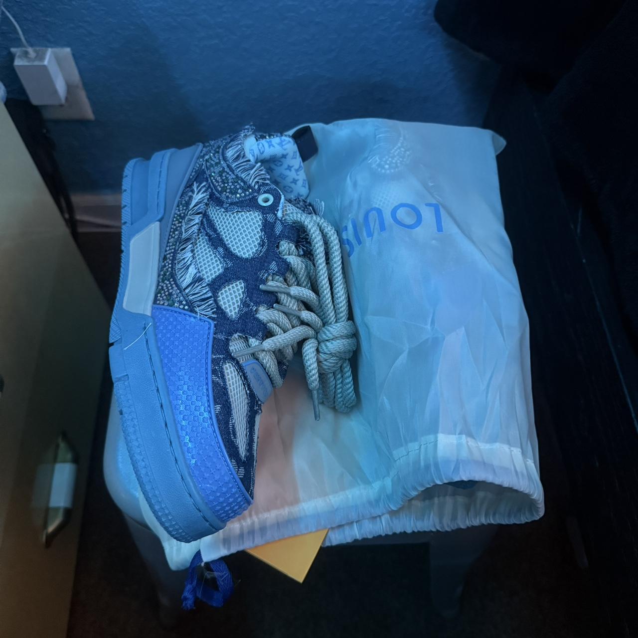 P0 Louis Vuitton Men's multi Trainers - Image 1