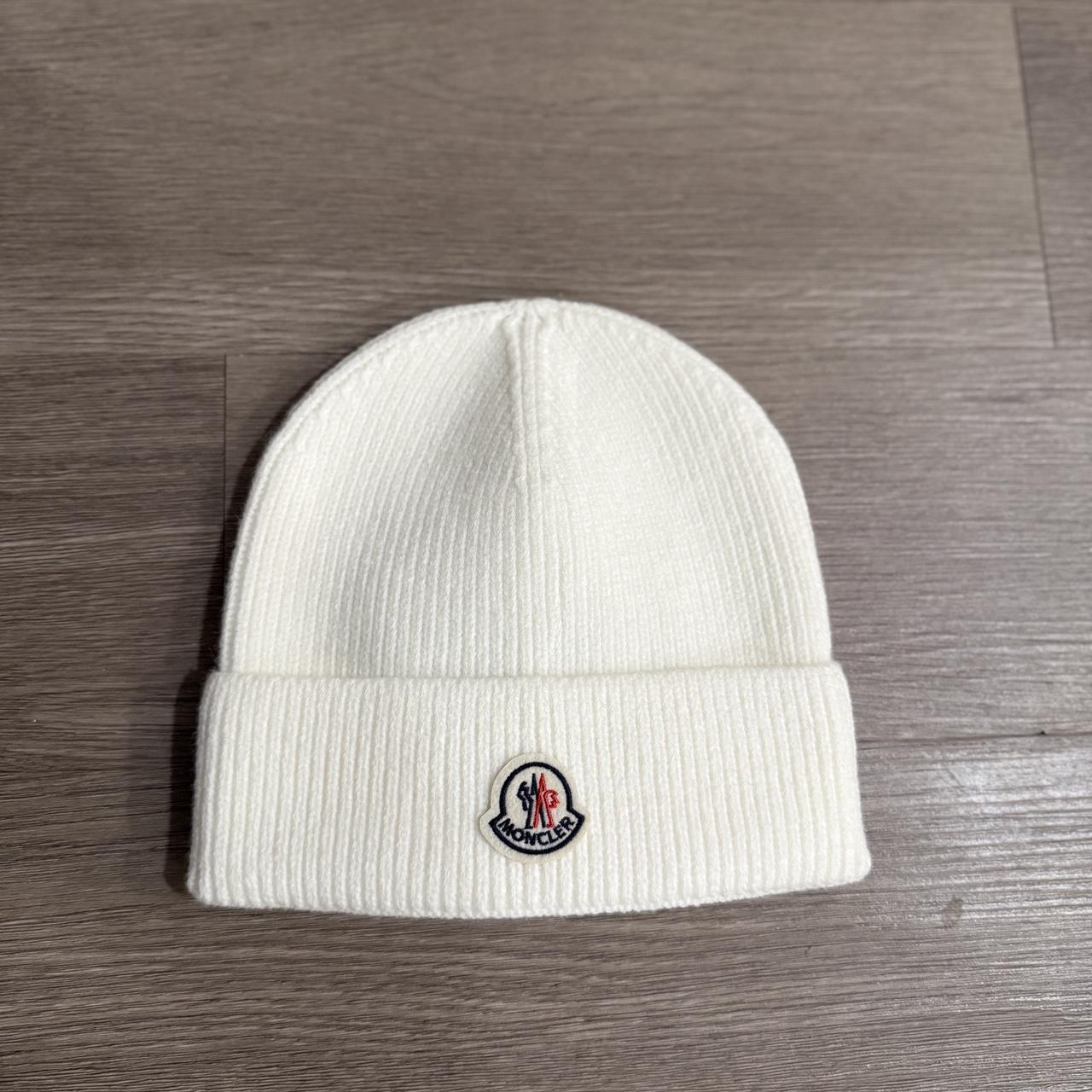 P0 Moncler Grenoble Women's White and Cream Hat - Image 1