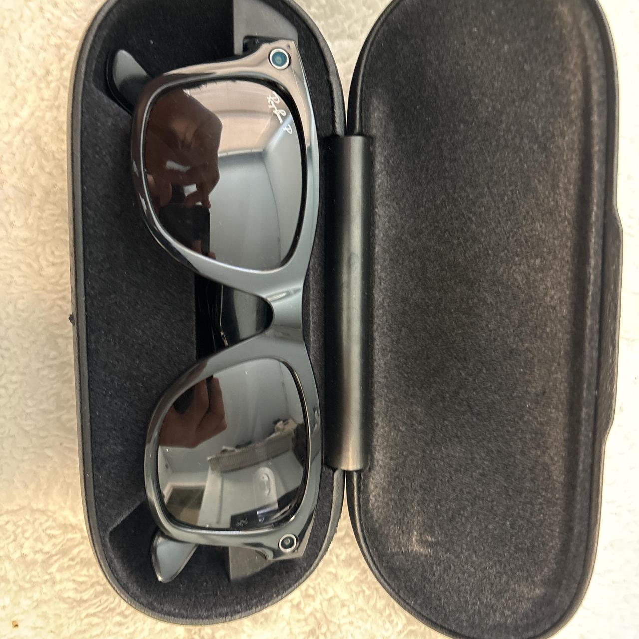 P0 (1) Ray-Ban Men's Black Sunglasses - Image 1